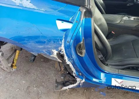 2016 Chevrolet Corvette Stingray из США, поврежденный, VIN 1G1YD3D79G5100331